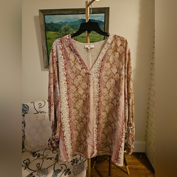 Entro Beige and Brown Patterned Flowy Blouse Sz 1X - Picture 2 of 4